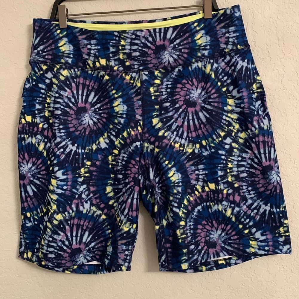 Lands' End Women's Athletic Shorts - Blue and Purple Tie-Dye